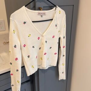 Cropped Floral Embroidered Cardigan